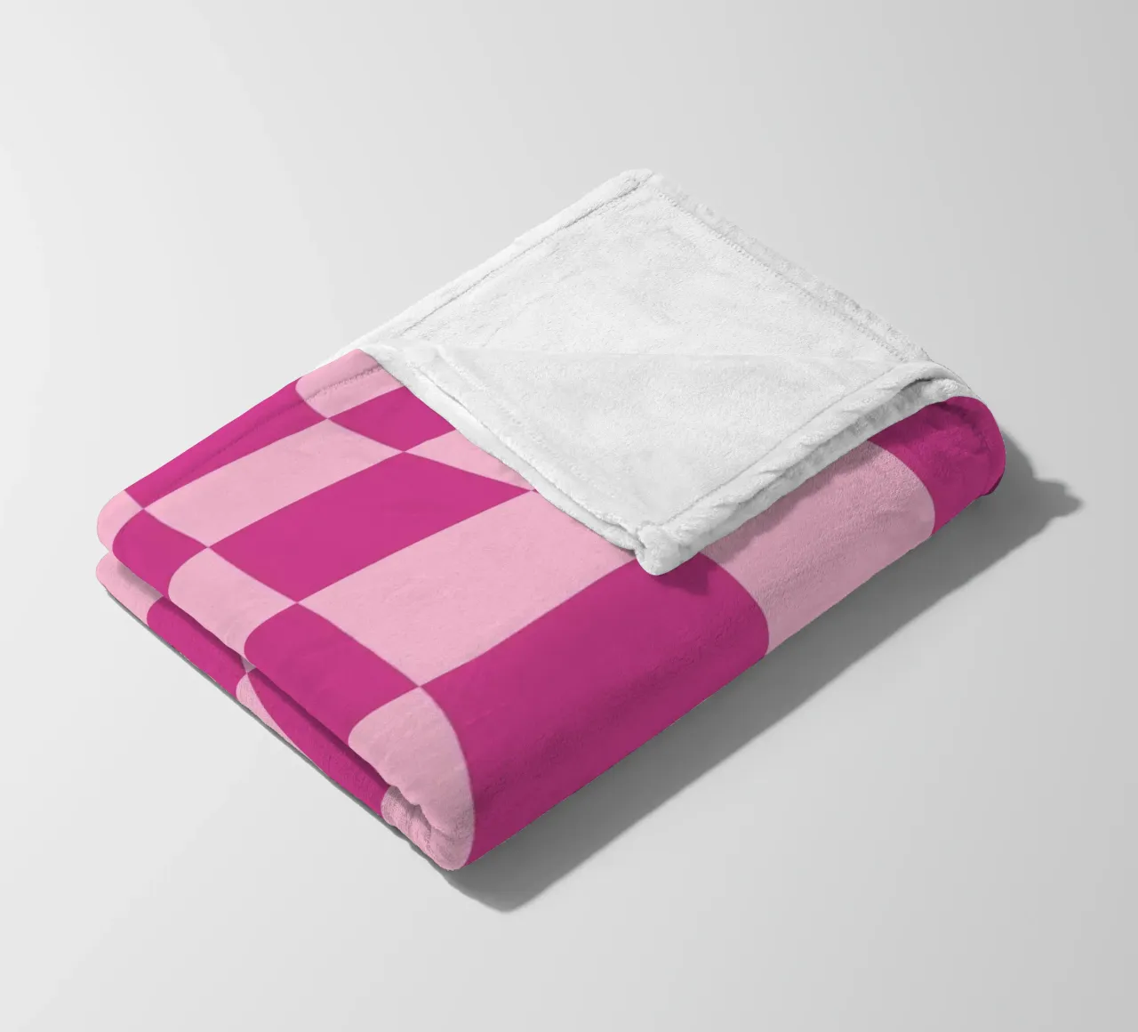 Wavy Pink Checkered Pattern Retro Aesthetic Print fleece blanket by homdeco