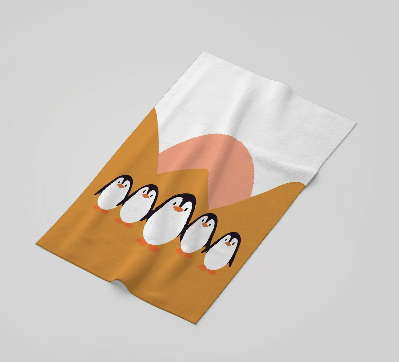 Cinque pinguini telo mare da TRENDY POSTER SHOP