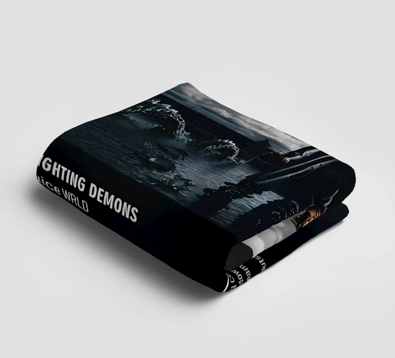 Fighting Demons (2021) by Juice WRLD asciugamano da bagno da DGUnder