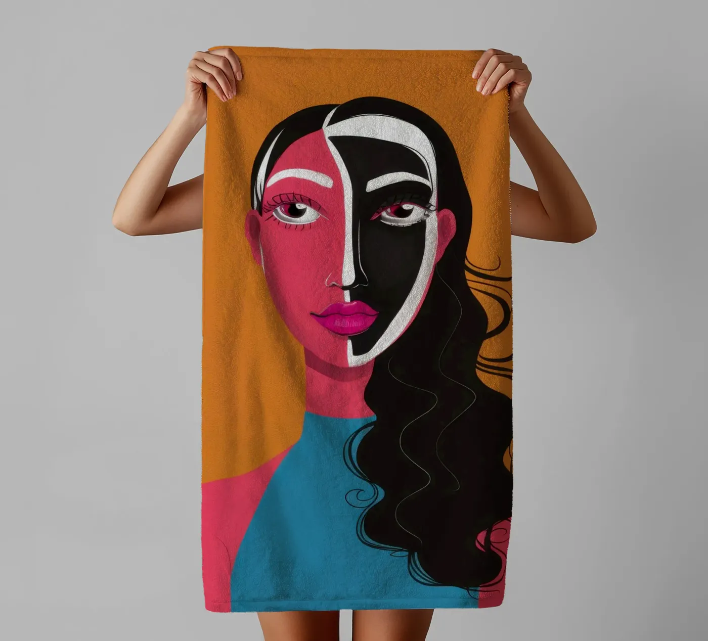 Bicolor Visage Split towel by Monuments Fire