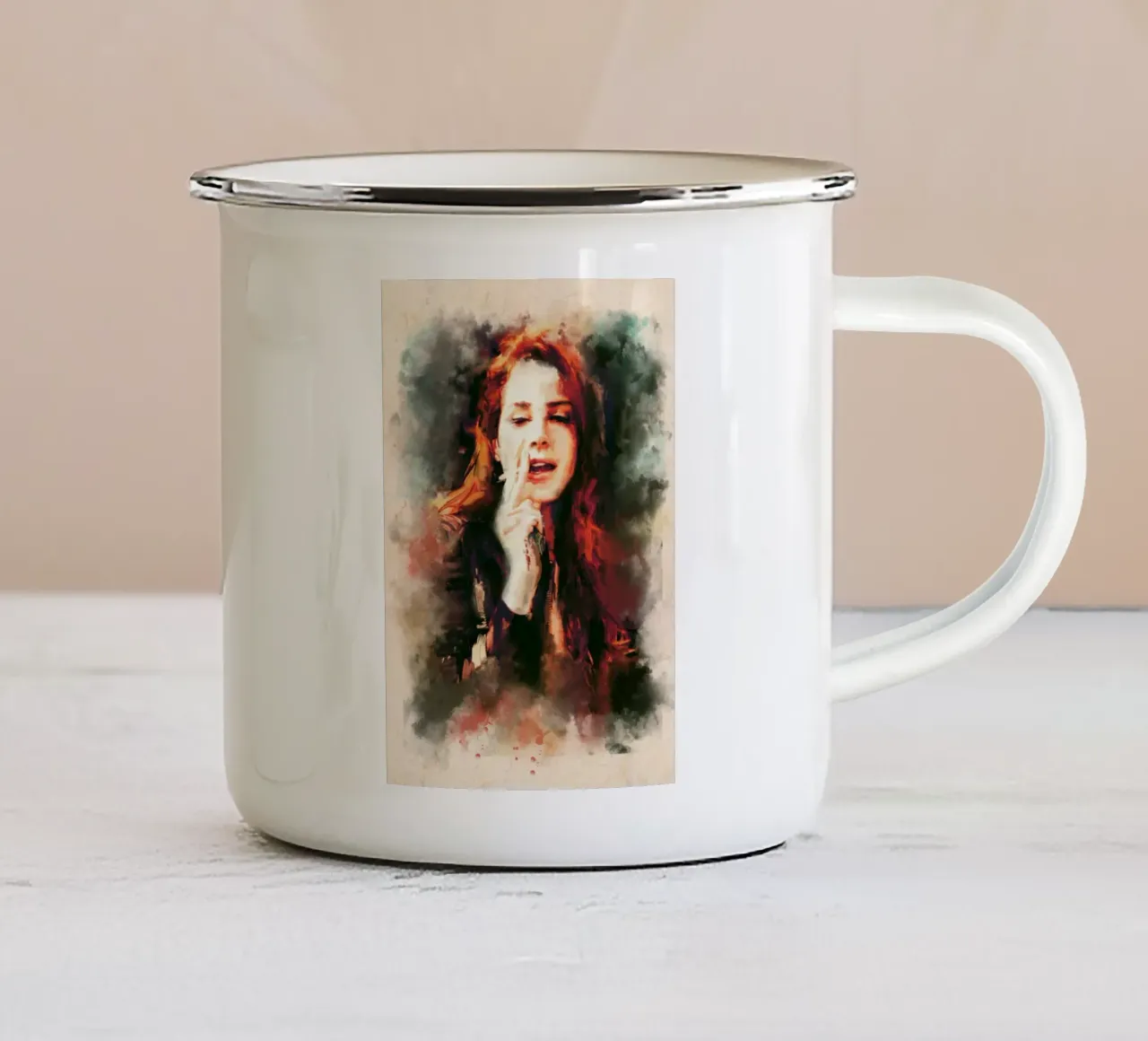 Lana Del Rey smoking tazza in smalto da Lembayung art