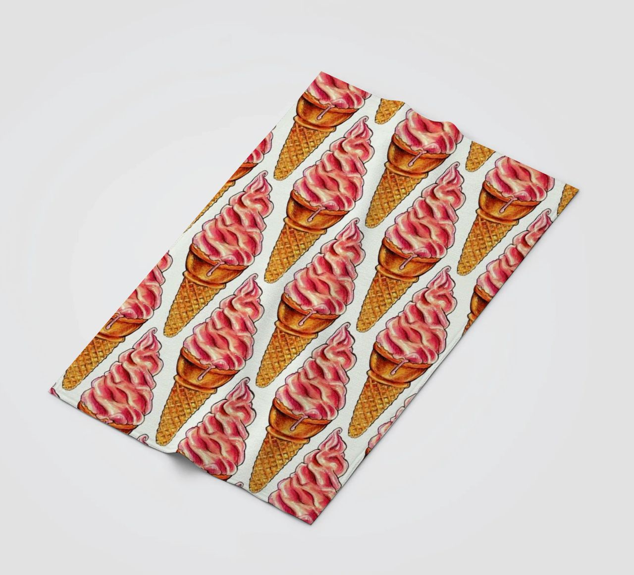 Strawberry Soft Serve Pattern coperta in pile da Kelly Gilleran