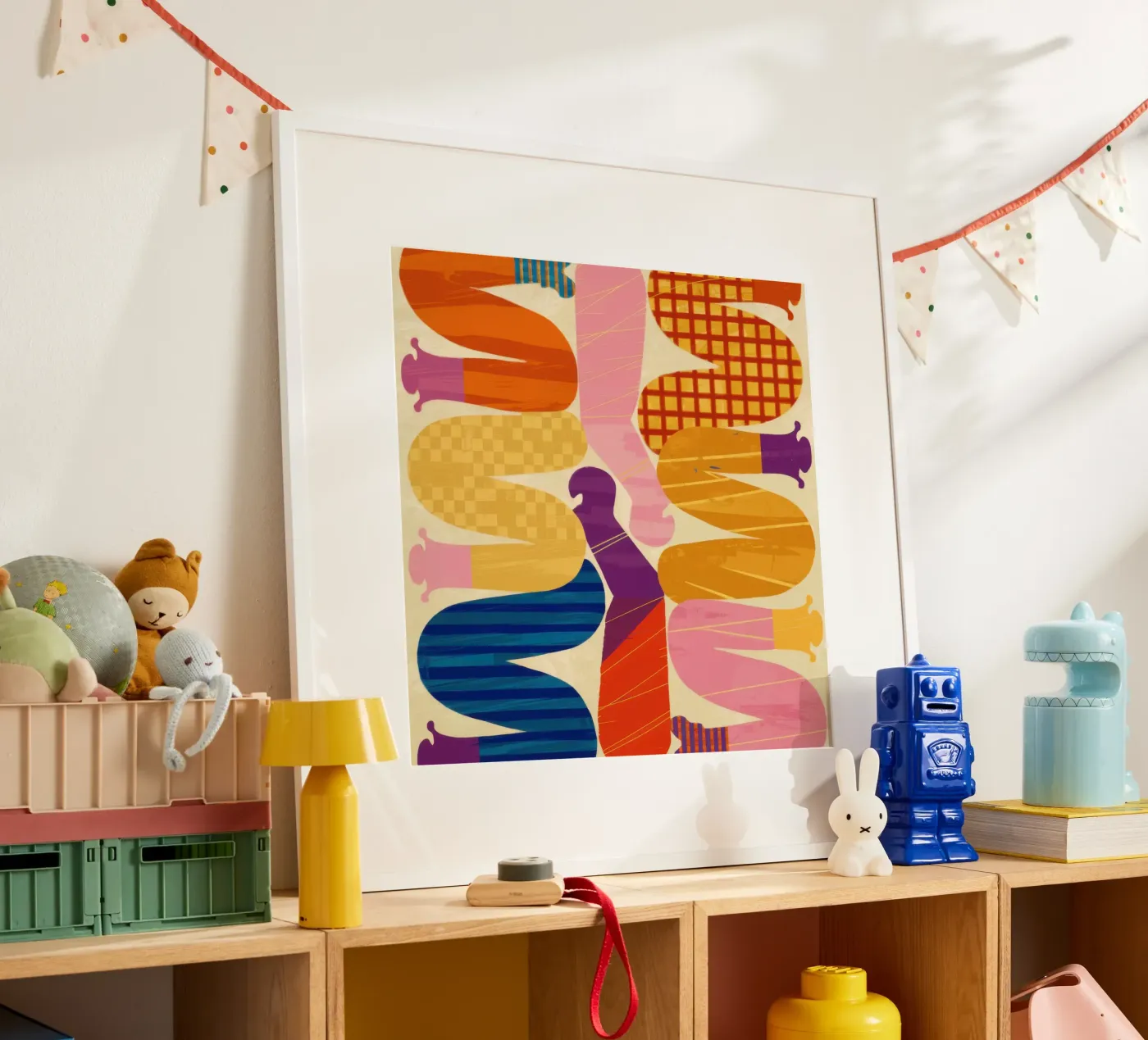 Intertwined Shape Symphony poster da Monuments Fire