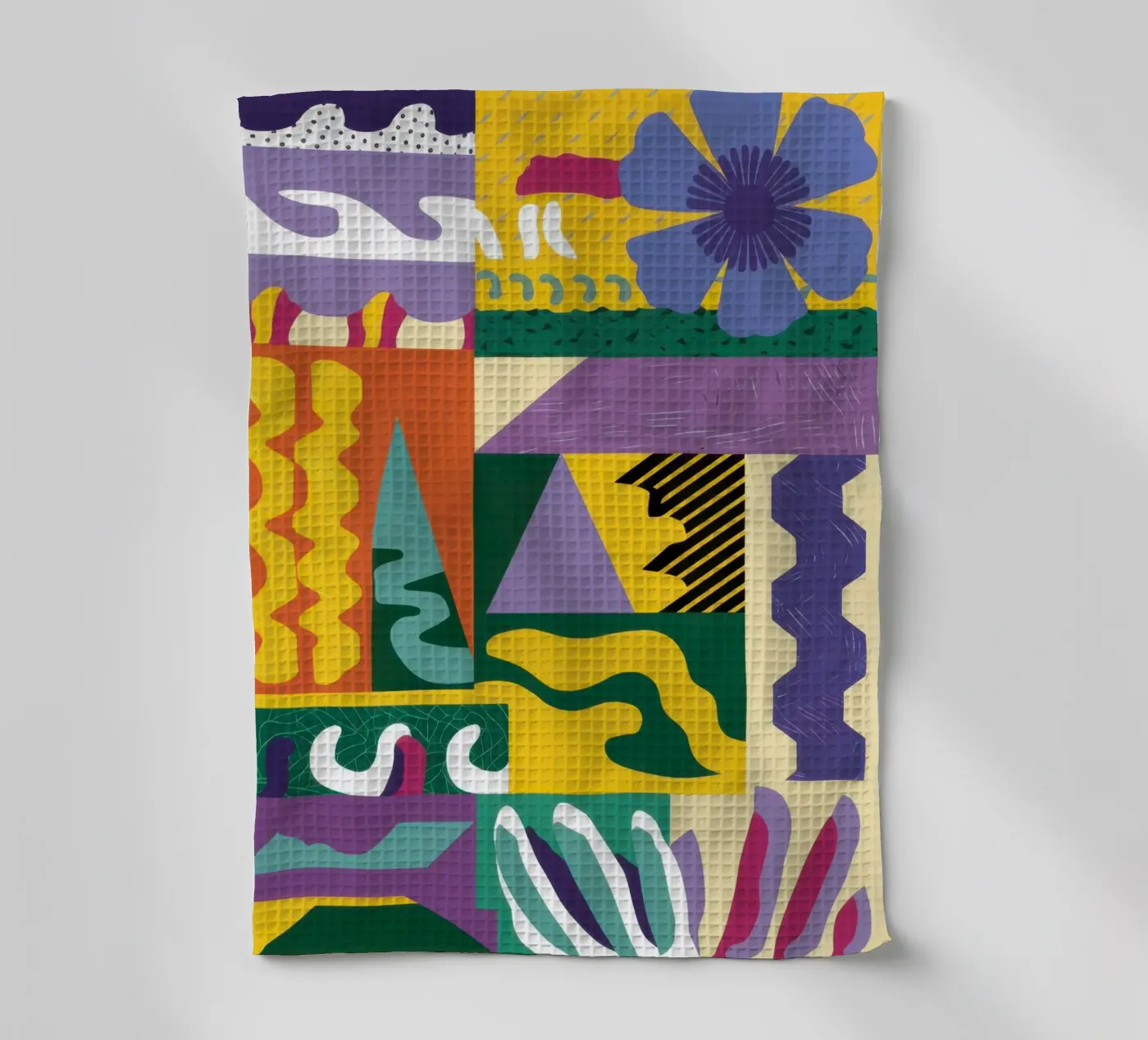 Patchwork Pattern Play Geschirrtuch von Monuments Fire