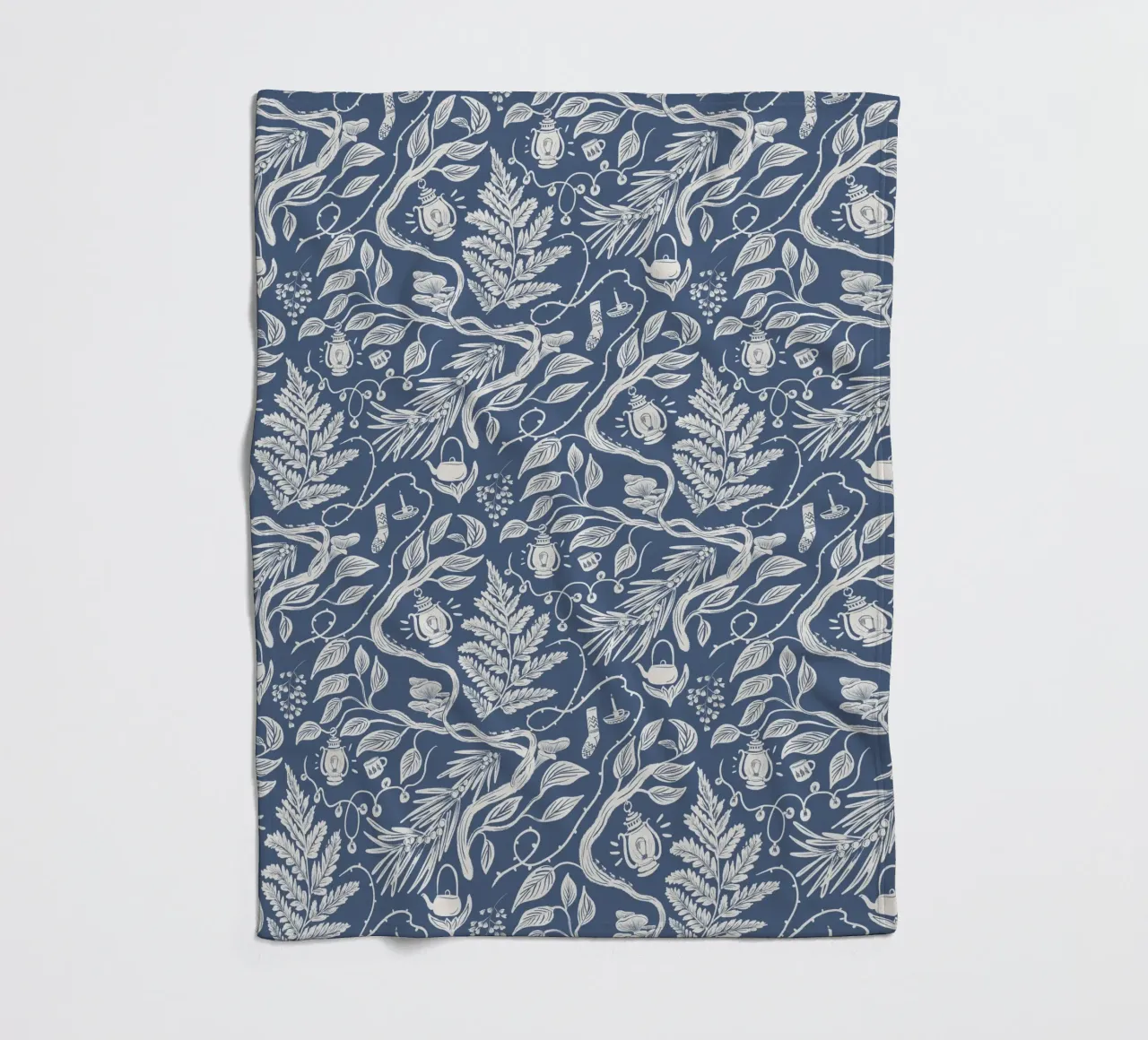 Cabincore Blue Forest Garden coperta in pile da anisillustration