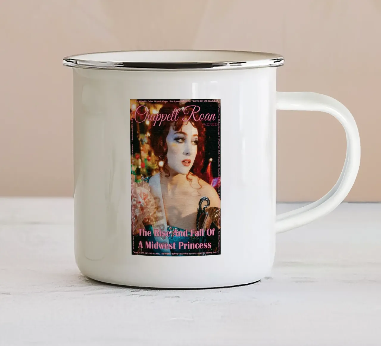 L'ascesa e la caduta di una principessa del Midwest Chappell Roan tazza in smalto da ardala guller