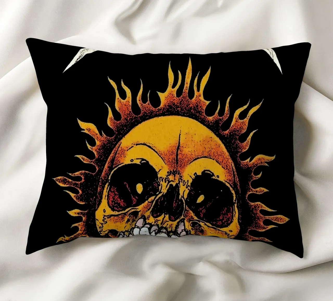 Metallischer Kopf Sonnenschein Kunst Kissen von music soul