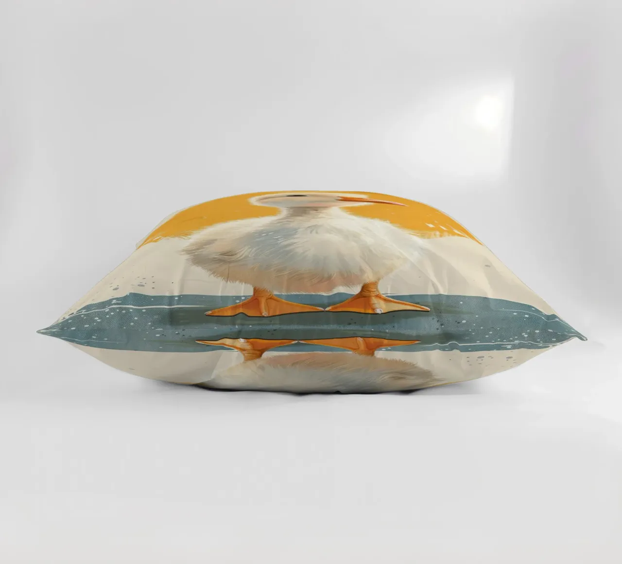 Simpatico anatroccolo in piedi con uno sfondo giallo rotondo cuscino da DesignDoodle