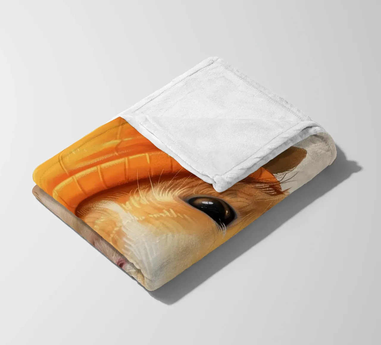 Niedliches Meerschweinchen mit orangefarbenem Hut Fleecedecke von DesignDoodle