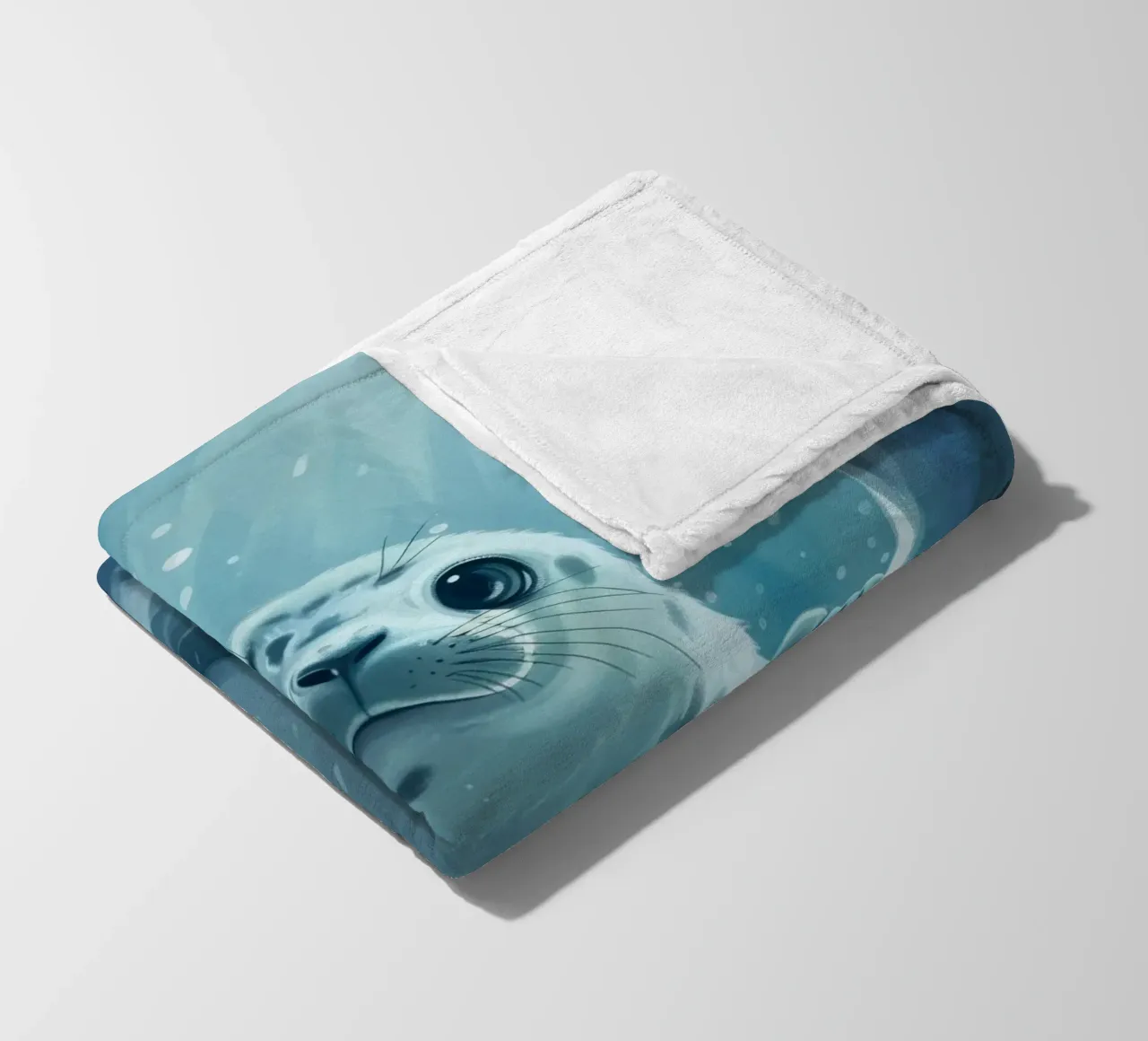 Un cucciolo di foca esplora una grotta sottomarina in un oceano gelido coperta in pile da DesignDoodle