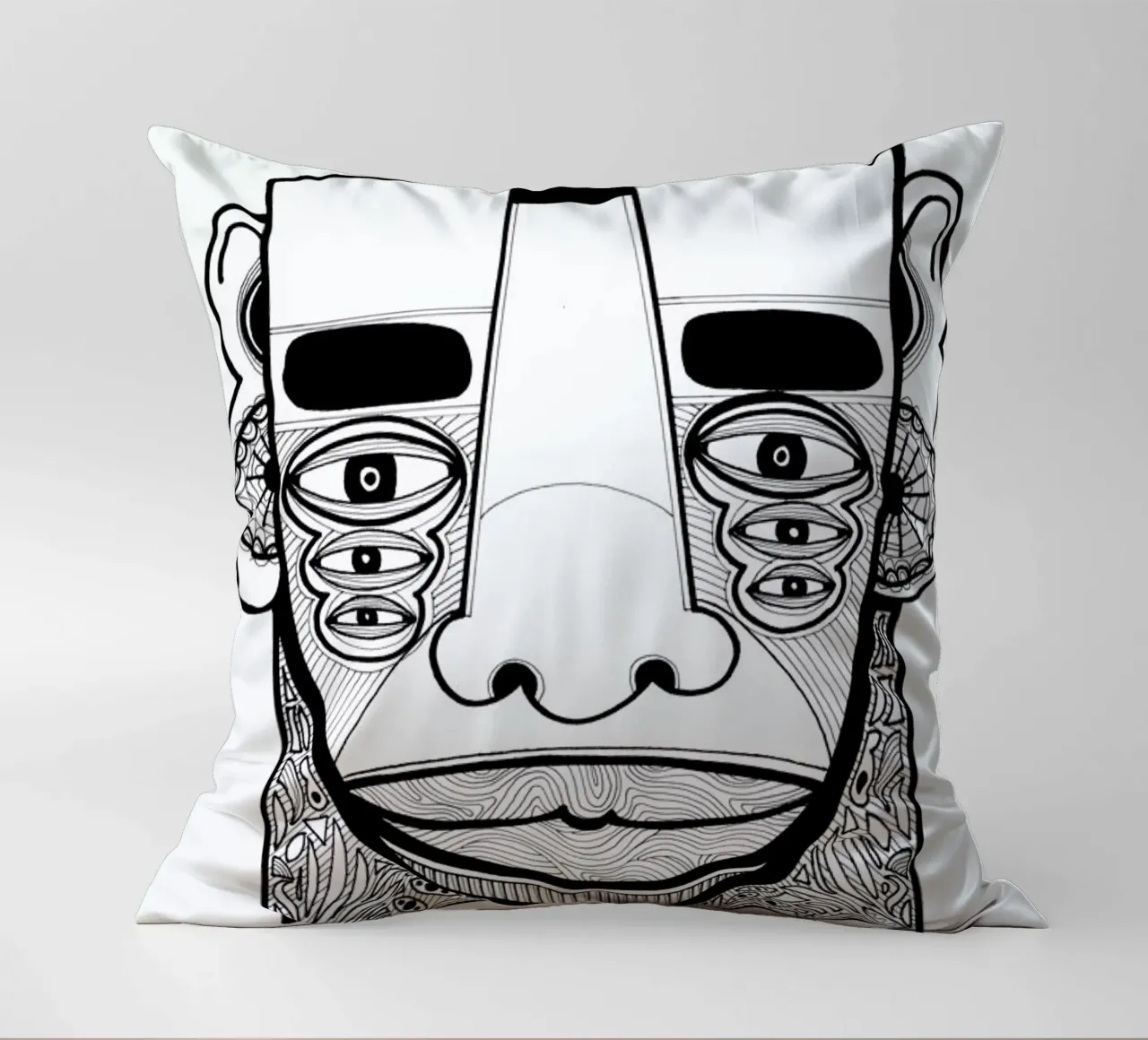mask 1 cuscino da Studio Teer