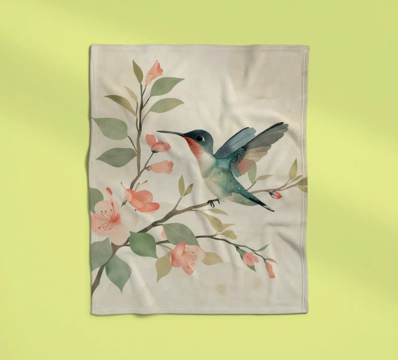 Kolibri auf einem blühenden Zweig mit zartem Rosa Fleecedecke von DesignDoodle