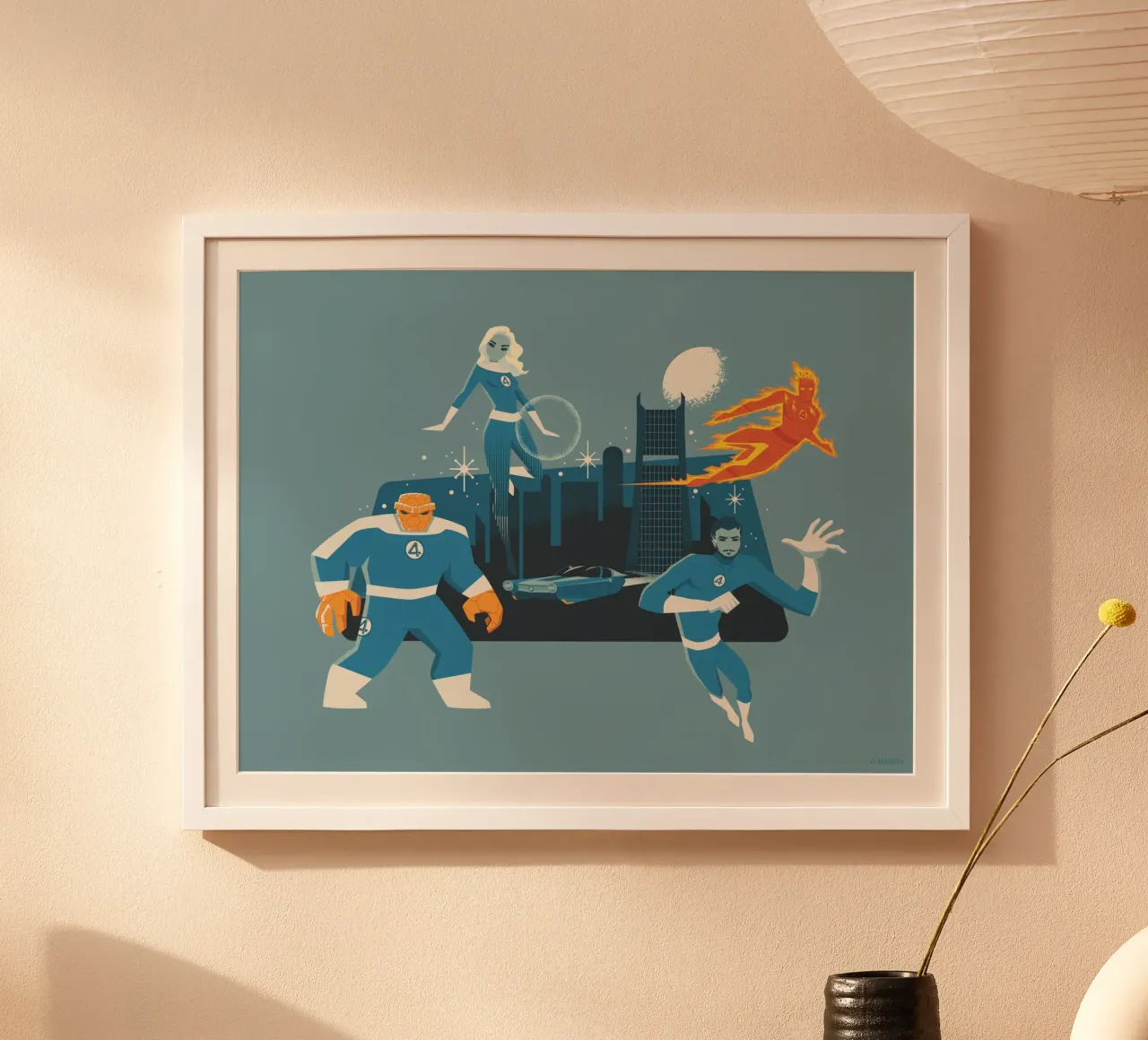 Fantastic 4 – Ready for Action poster con telaio in legno da FANTASTIC 4 by JUNIQE
