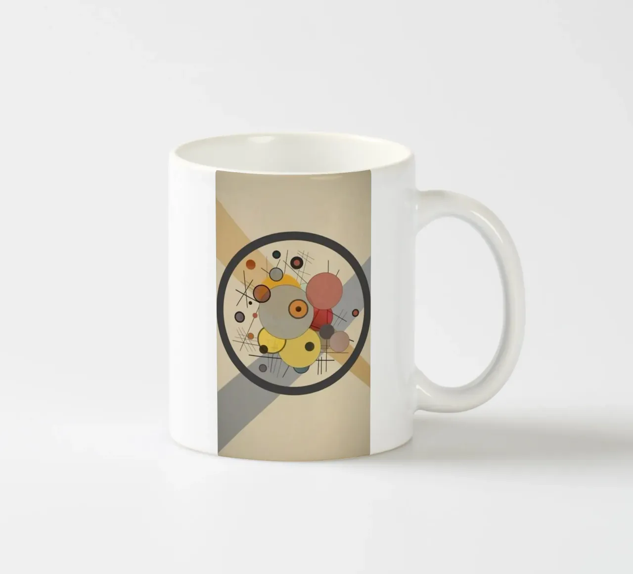 sovrapposizione del cerchio di composizione centrale tazza in ceramica da lara shop