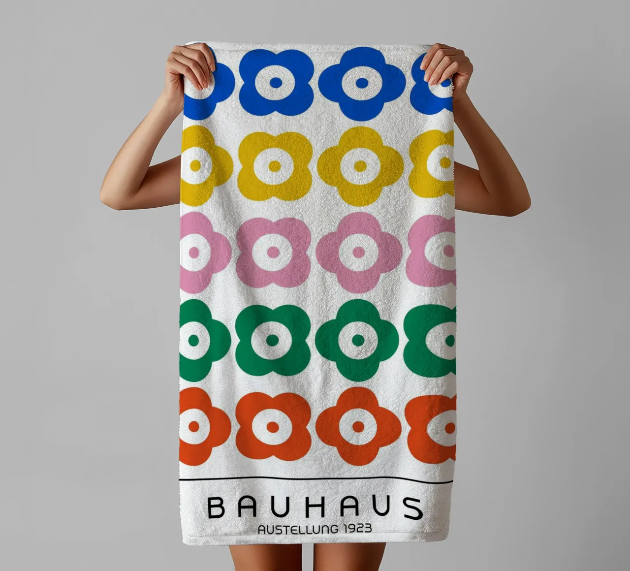 Fiori Bauhaus - Geometria Pop Art asciugamano da bagno da Casa Calm