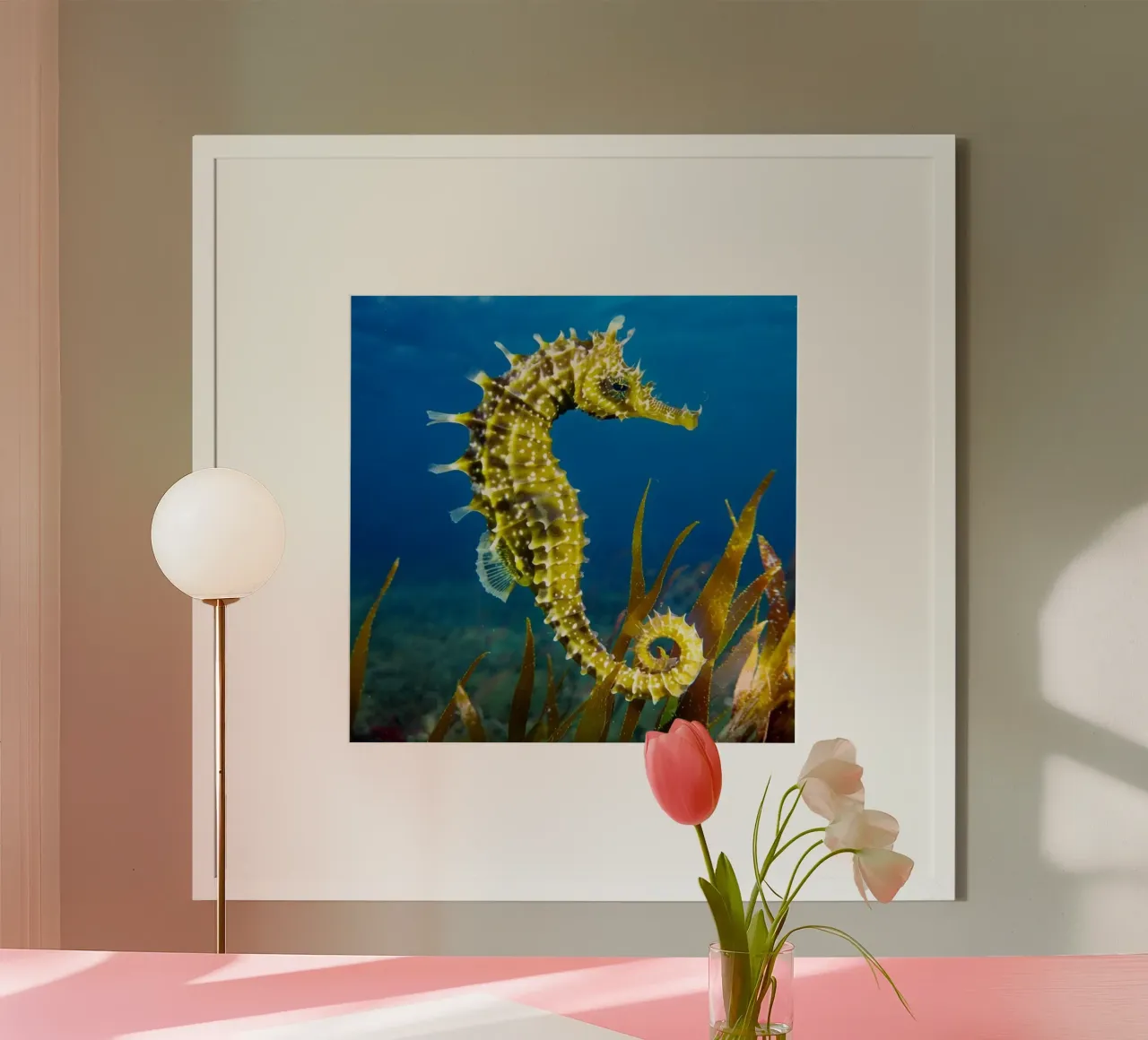 Das Flüstern des Ozeans Poster von PhotoVibe Decor