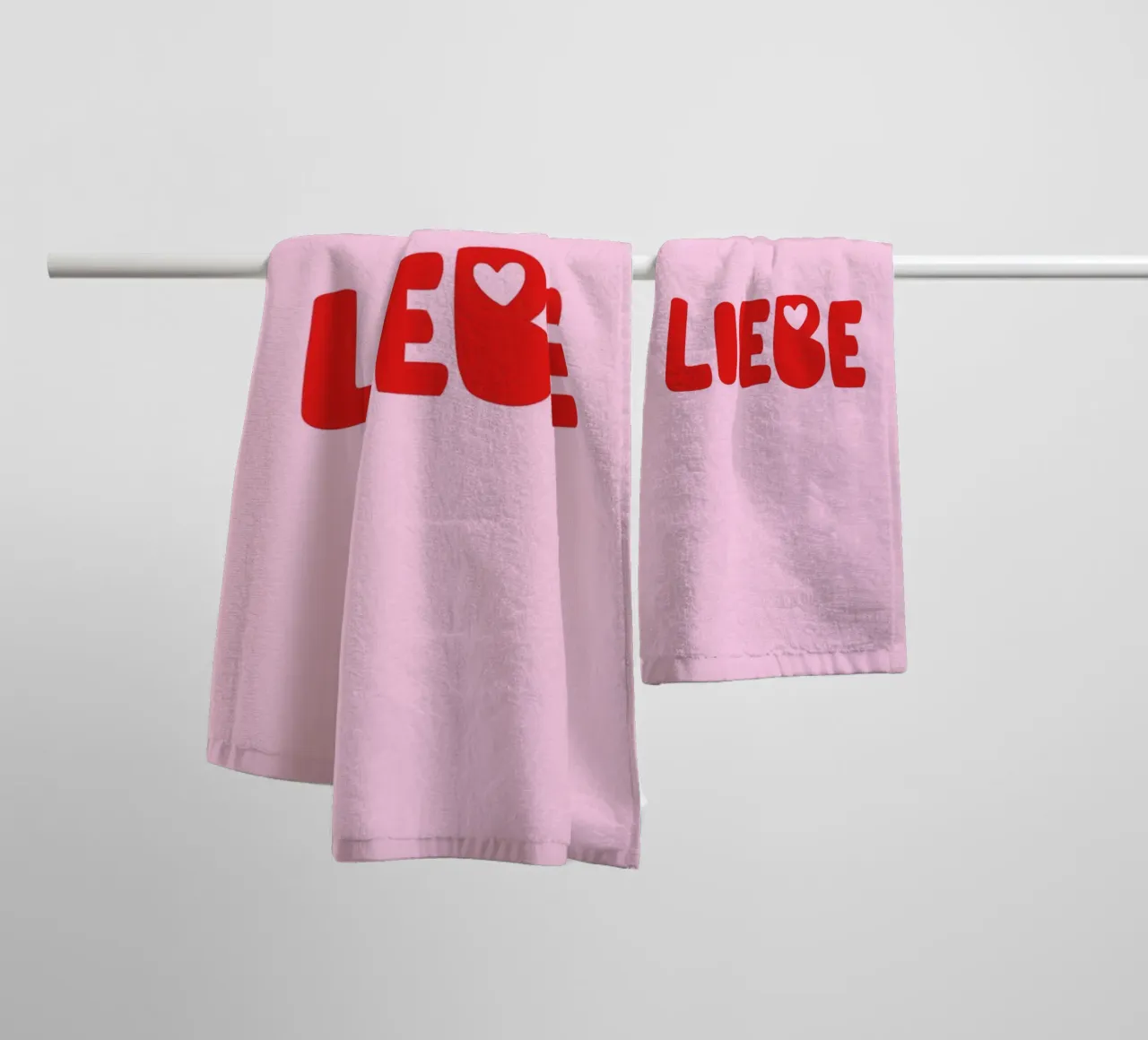 Liebe Love asciugamano da bagno da Attaboy Dsgn