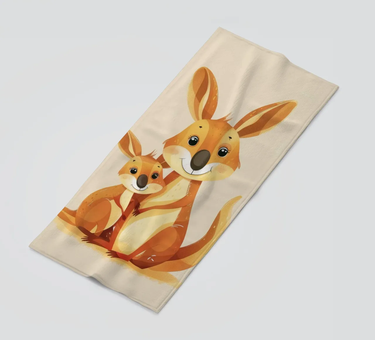 Mutter und Baby-Känguru in einer spielerischen Umarmung auf einer warmen Kunst Strandtuch von DesignDoodle