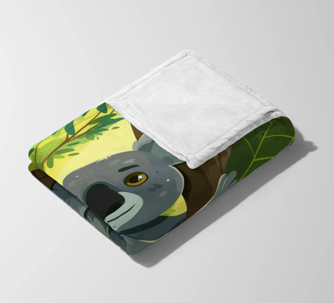 Koala klettert auf einen Baum in einer üppigen Waldlandschaft während der Fleecedecke von DesignDoodle