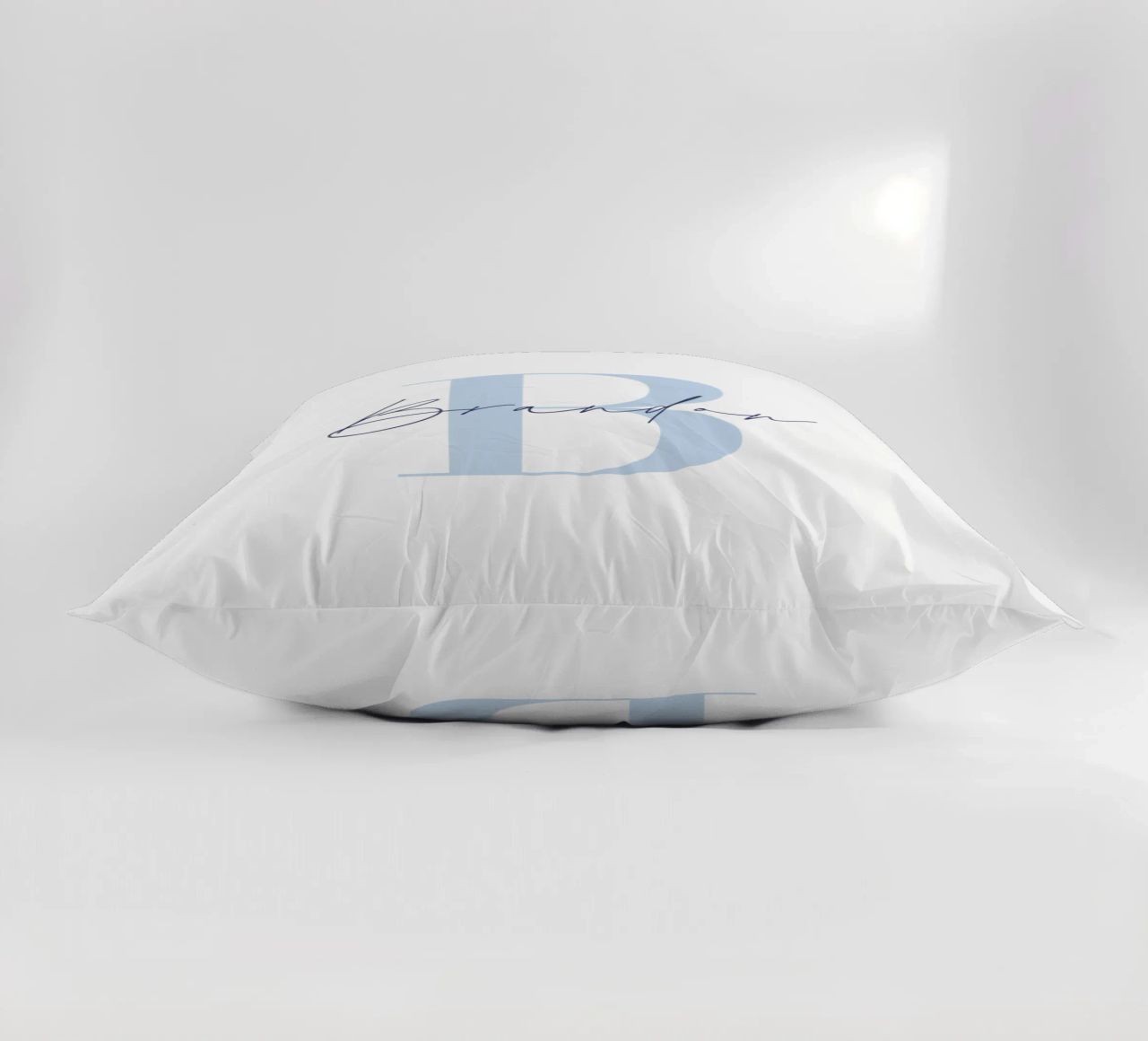 Individueller Baby-Namensdruck Kissen von Prints By Ayleen