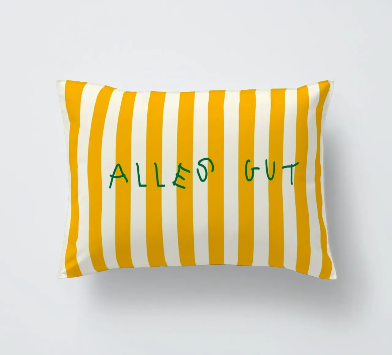Alles Gut - All is Well cuscino da Attaboy Dsgn
