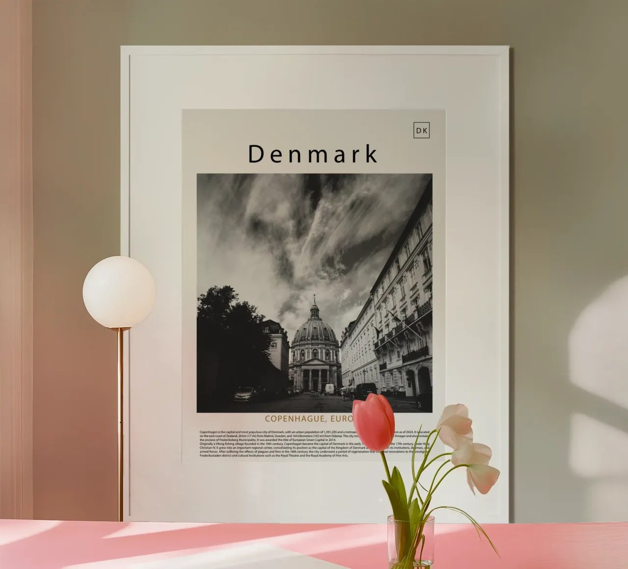 Arte murale a Copenaghen, Danimarca, Europa poster con telaio in plastica da ✈ world in frame