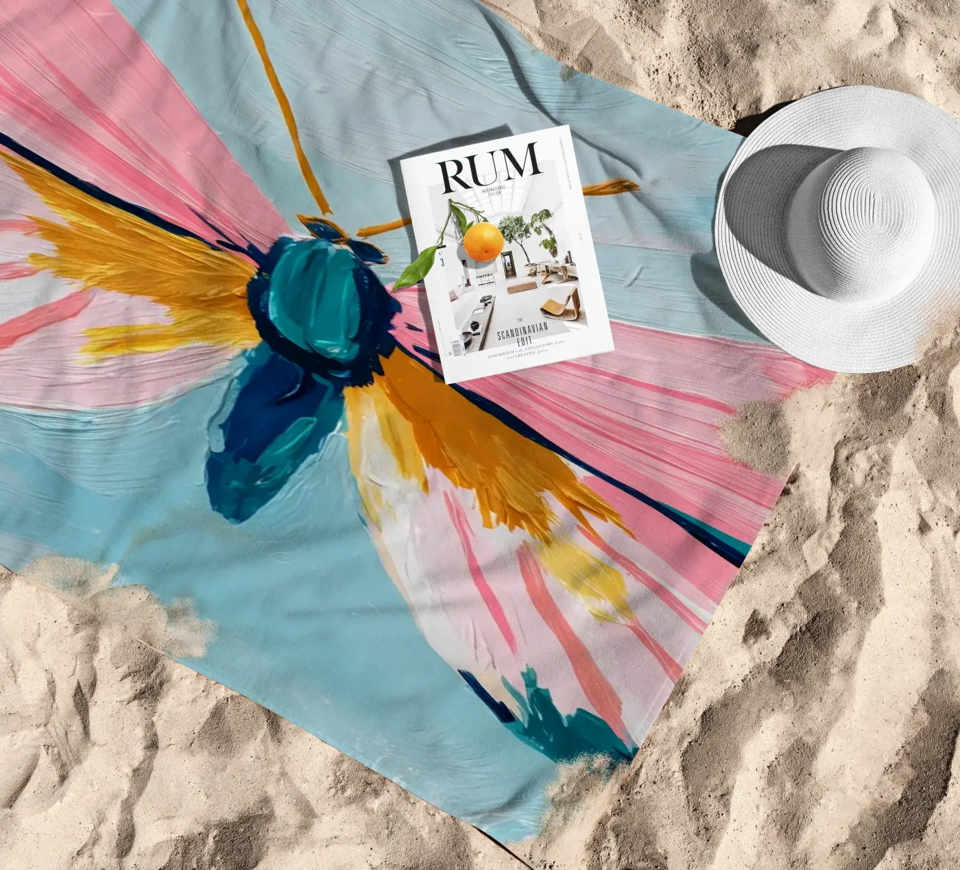 Butterfly strandhanddoek van IamHomeStudio