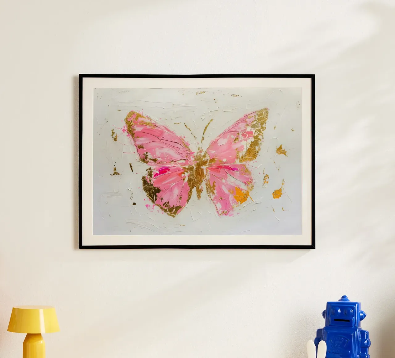 Abstracte vlinder kunstdruk - Roze & gouden textuur poster met houten frame van homdeco