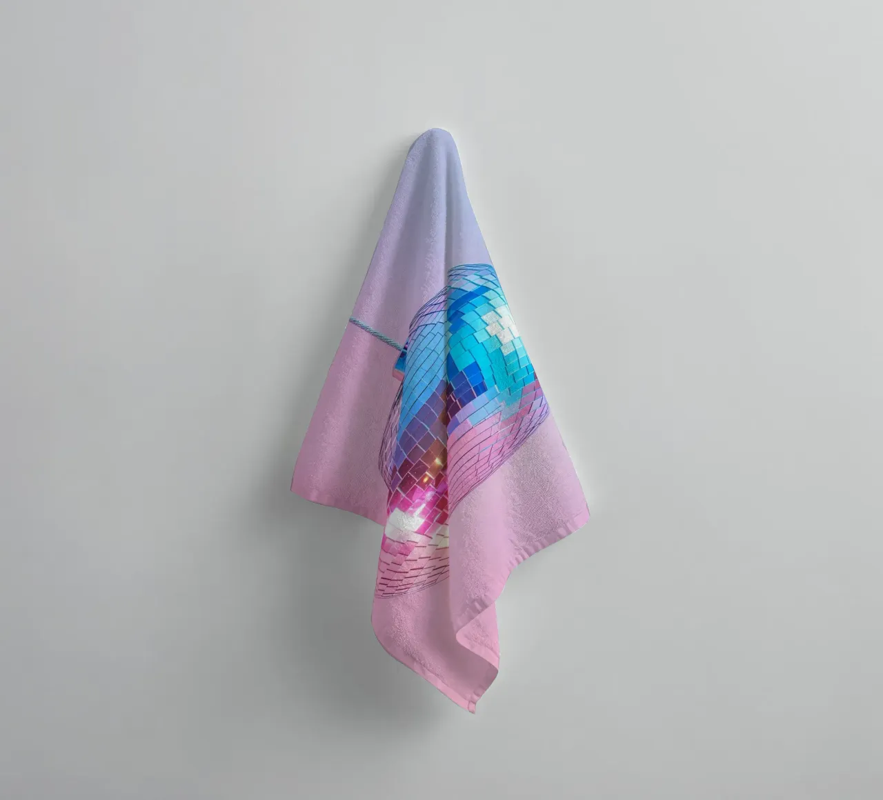 Palla da discoteca retrò - Bagliore graduale rosa e blu asciugamano da bagno da homdeco