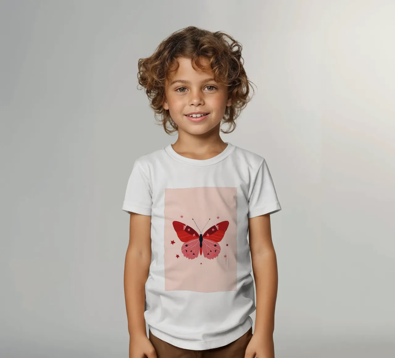 Papillon rose rubis - Étoilé Impression d'art fantaisiste t-shirt enfant de homdeco