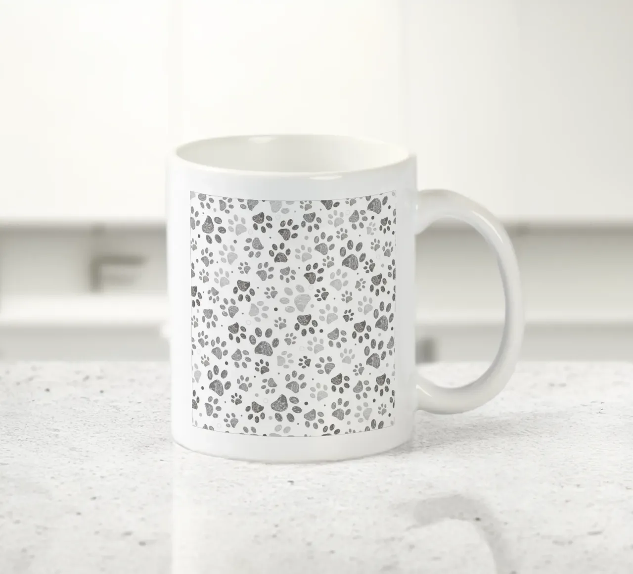 Impronte di zampe grigie con forme geometriche tazza in ceramica da gulsengunel