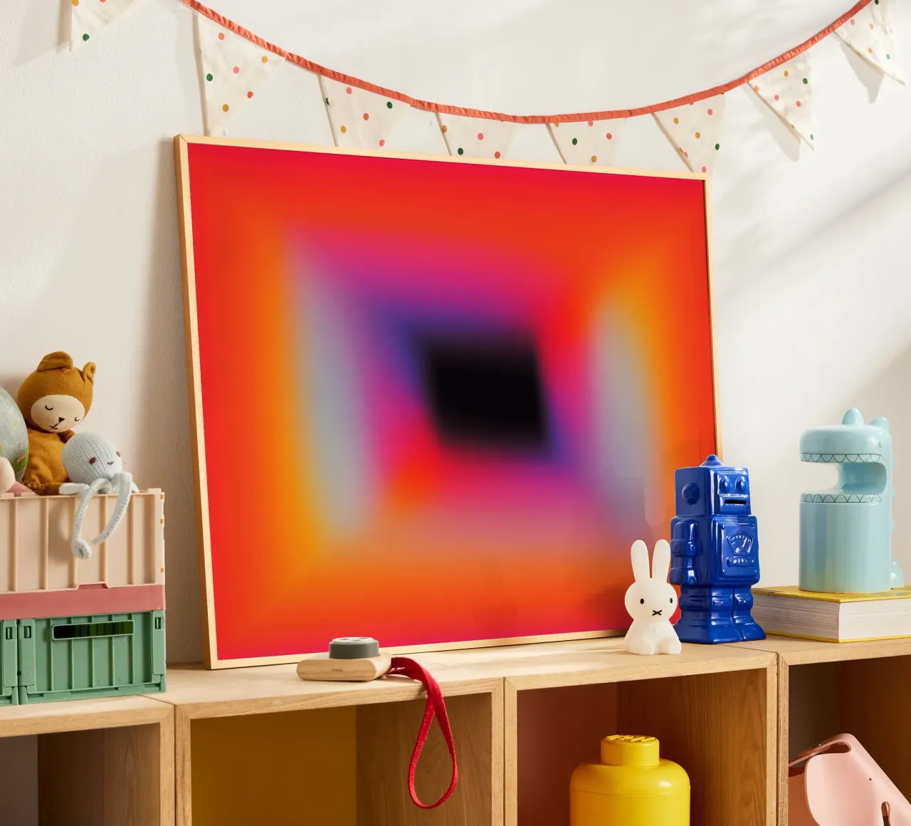 L'oscurità sta arrivando | Composizione del campo di colore poster con telaio in legno da Autofocus