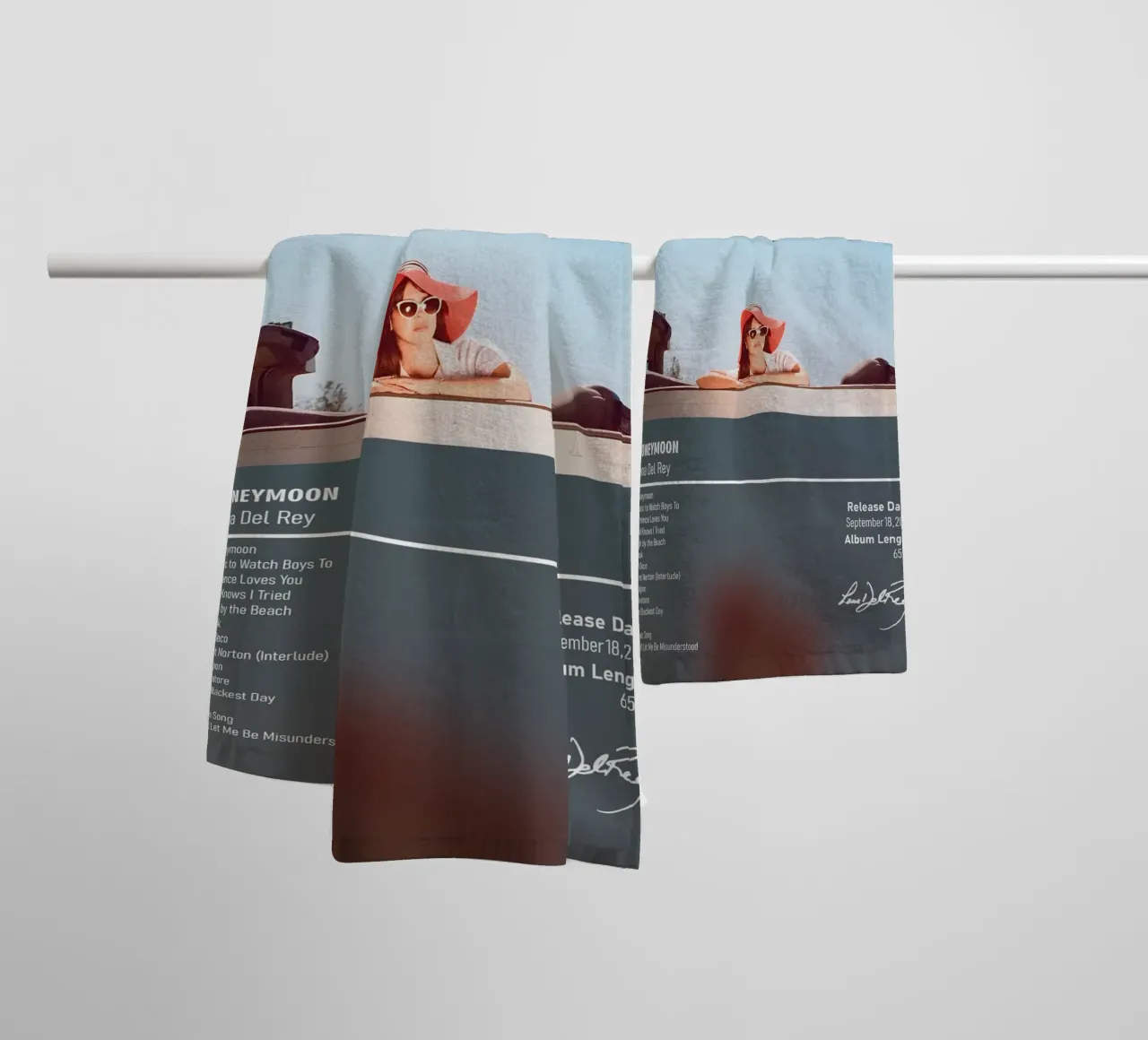 Honeymoon (2015) by Lana Del Rey asciugamano da bagno da DGUnder
