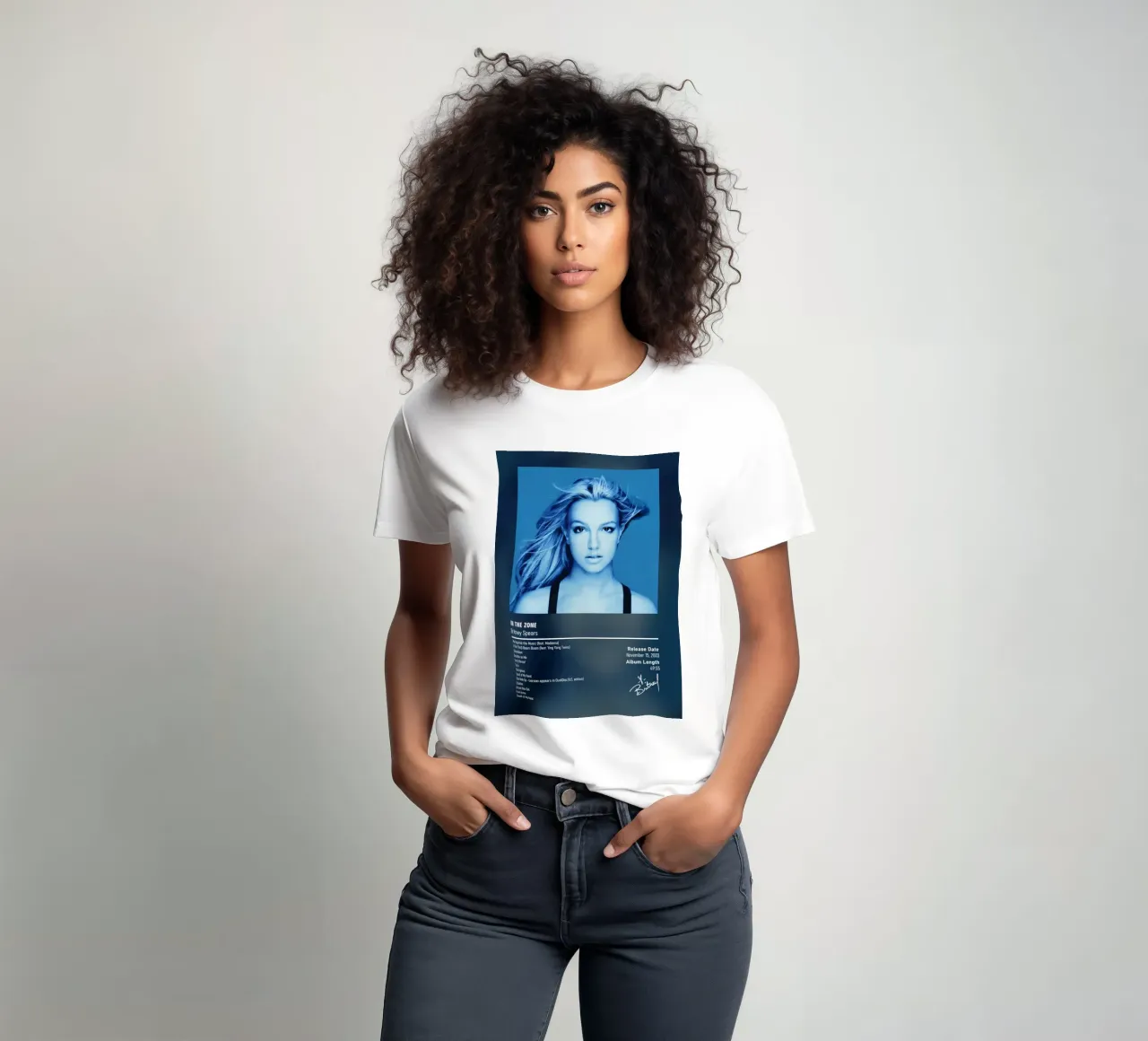 In the Zone (2003) by Britney Spears t-shirt da DGUnder