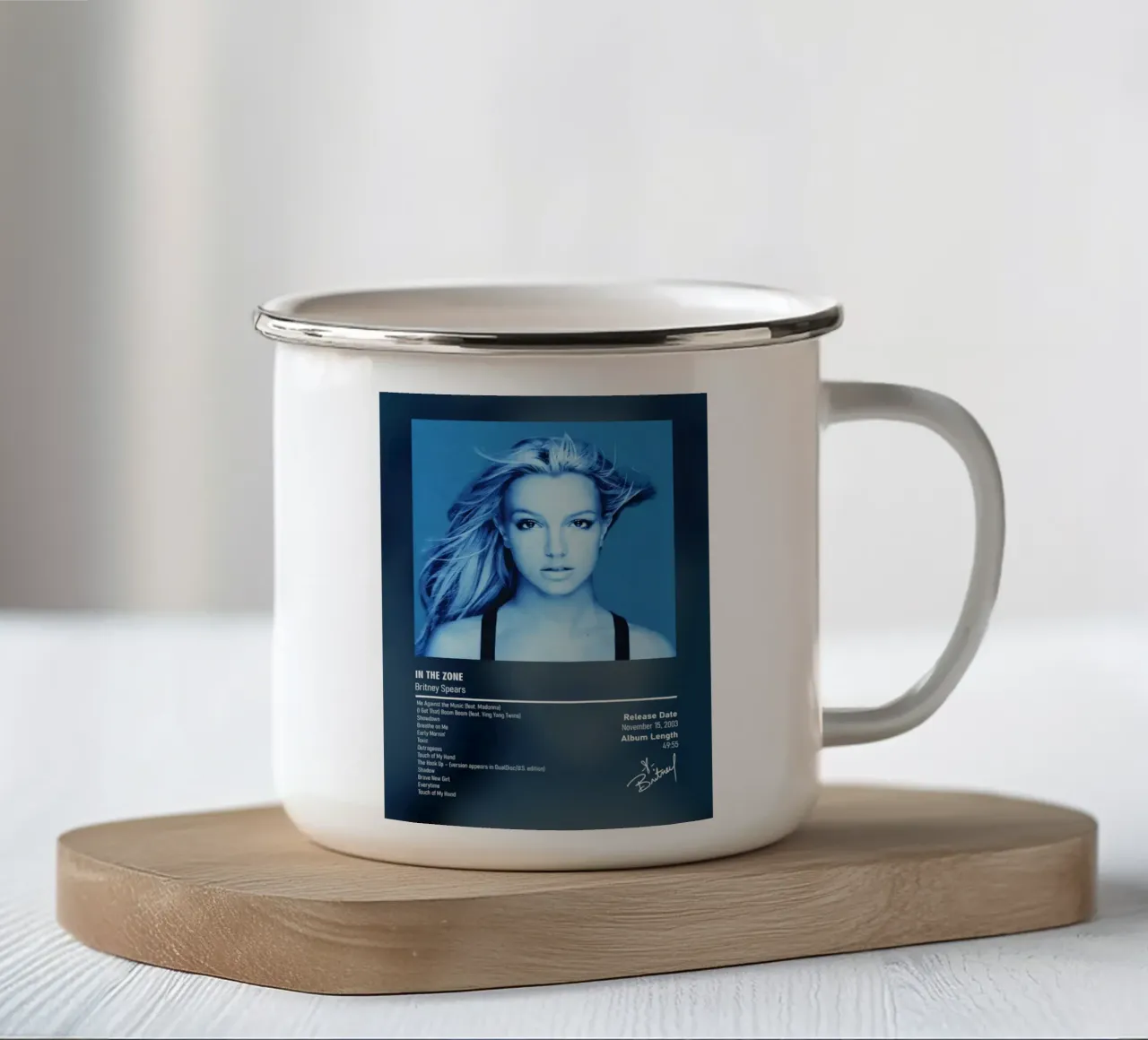In the Zone (2003) by Britney Spears tazza in smalto da DGUnder
