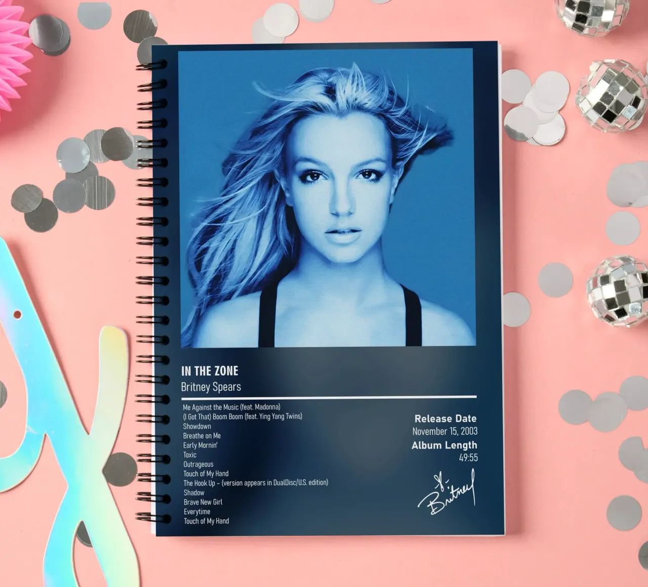 In the Zone (2003) by Britney Spears Ringbuch von DGUnder