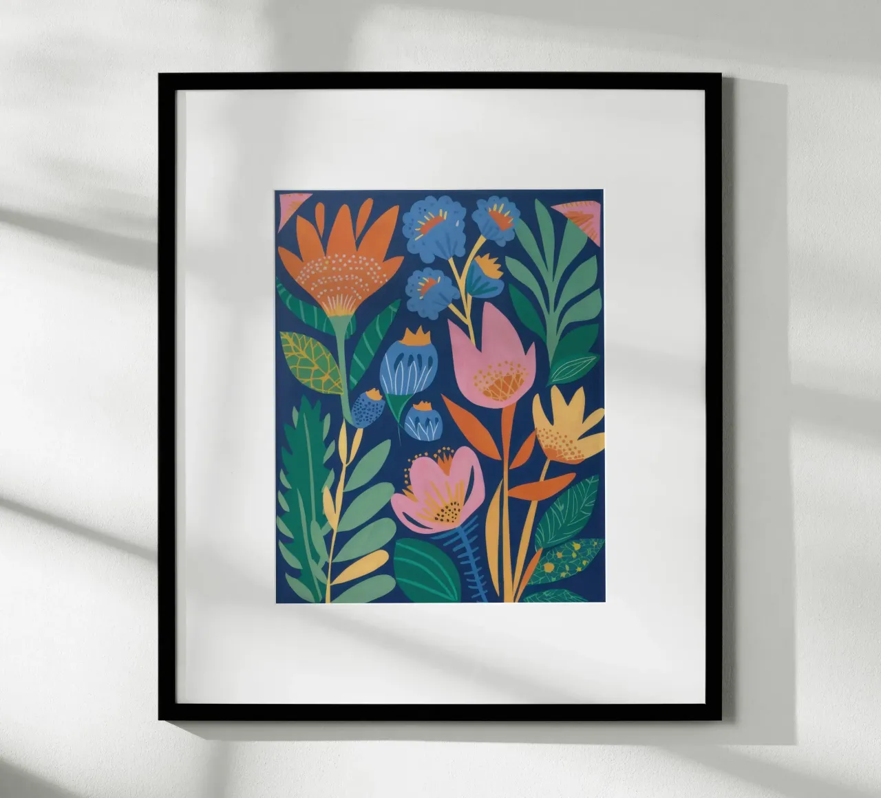 Giardino popolare di mezzanotte poster con telaio in legno da Rain Balance