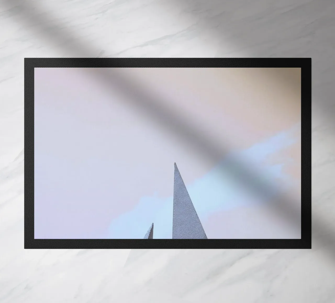 minimalist sharp angles zerbino da Histrol