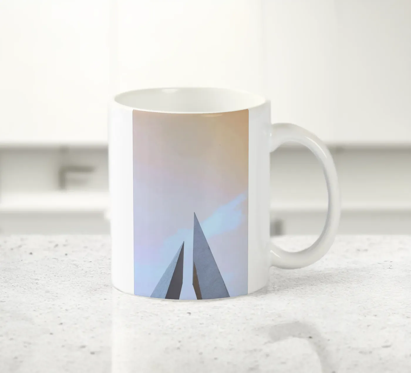 minimalist sharp angles ceramic mug by Histrol