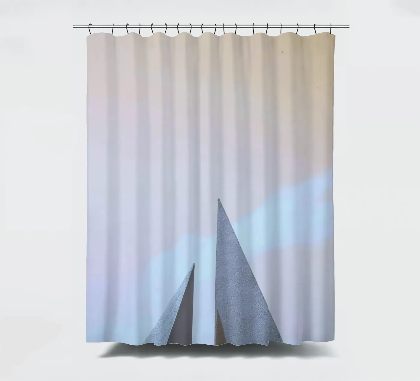 minimalist sharp angles Duschvorhang von Histrol