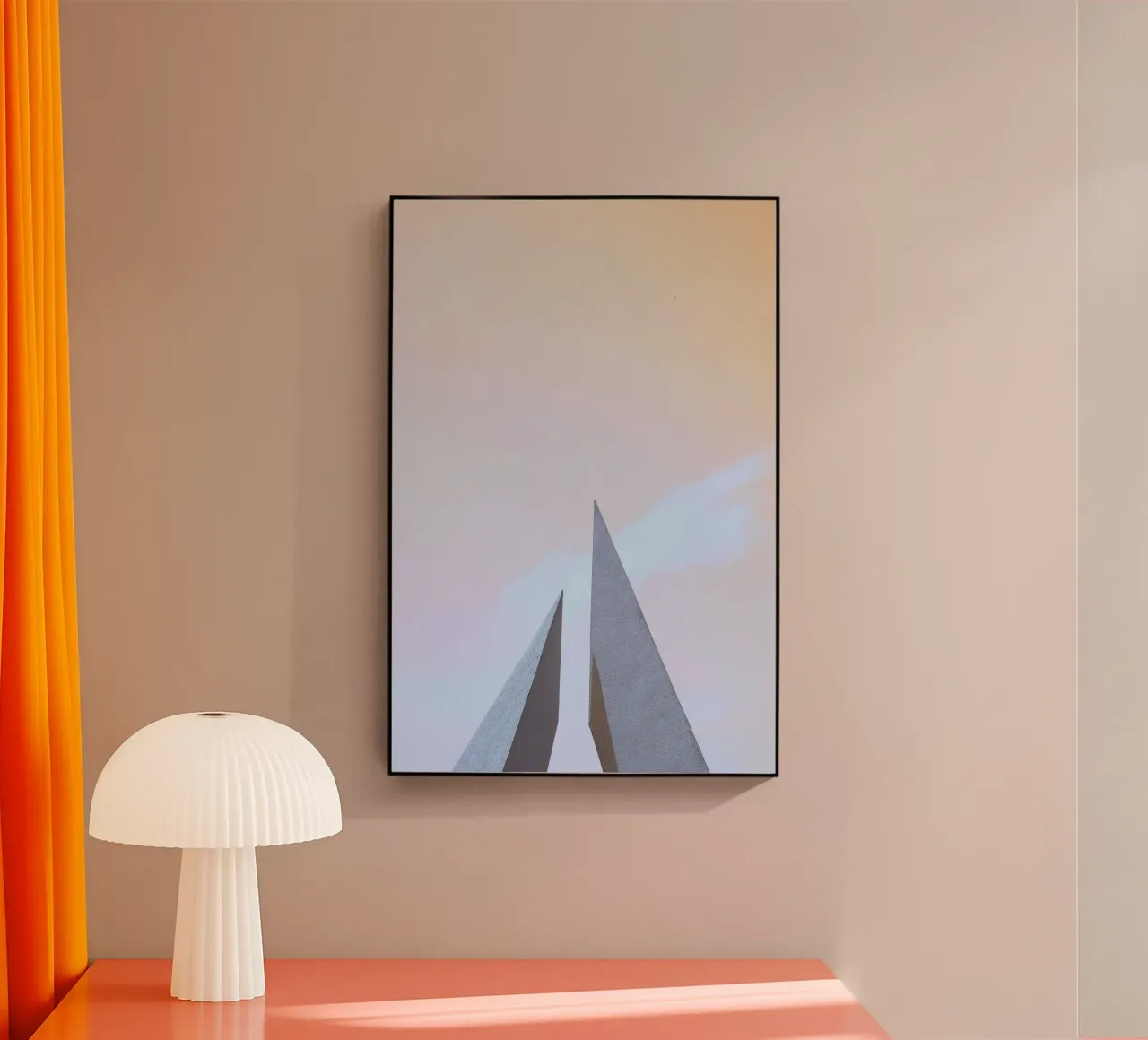 minimalist sharp angles plexiglass da Histrol