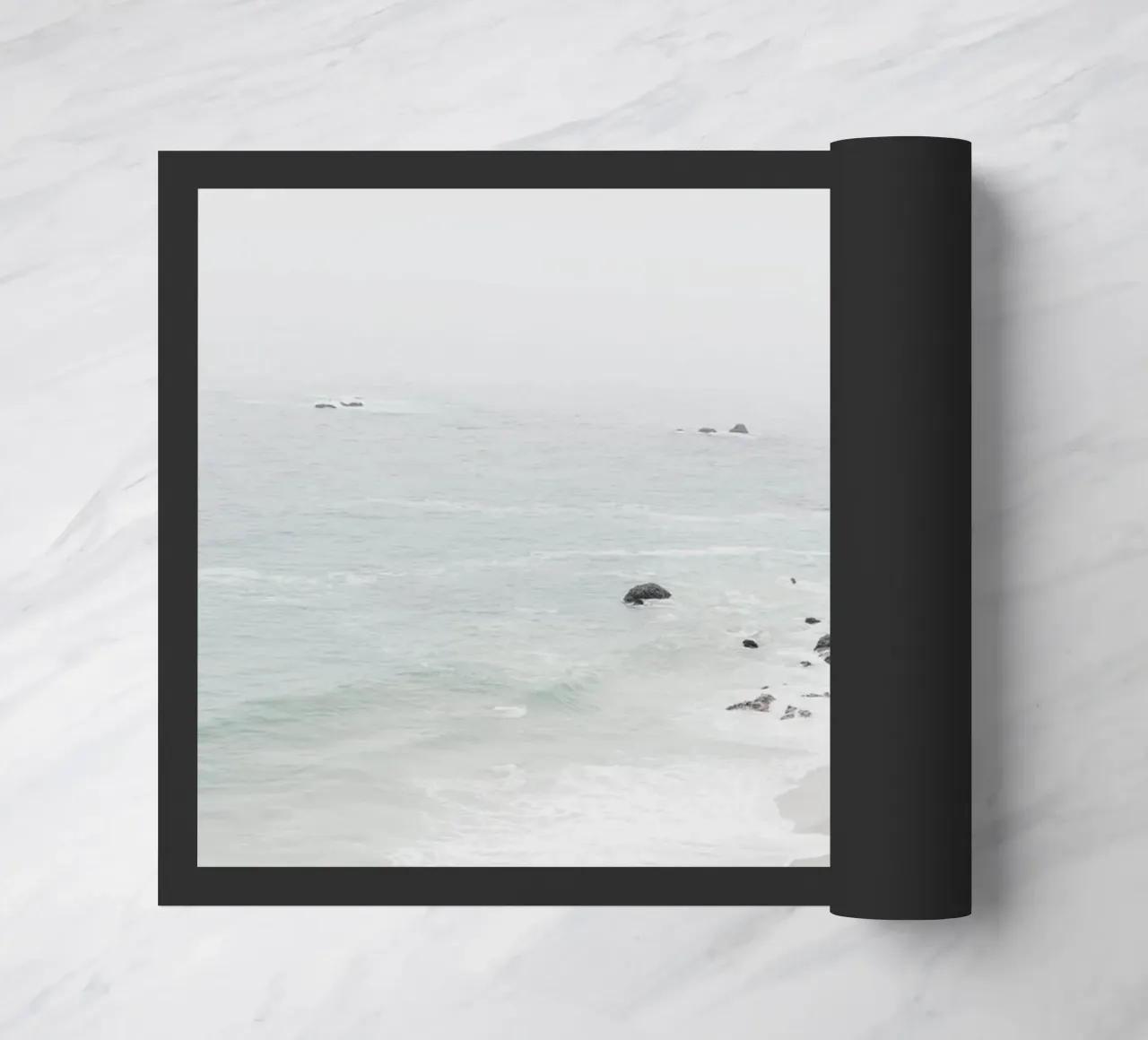 Scogliere e spiaggia costiera zerbino da Indigo Tides Art