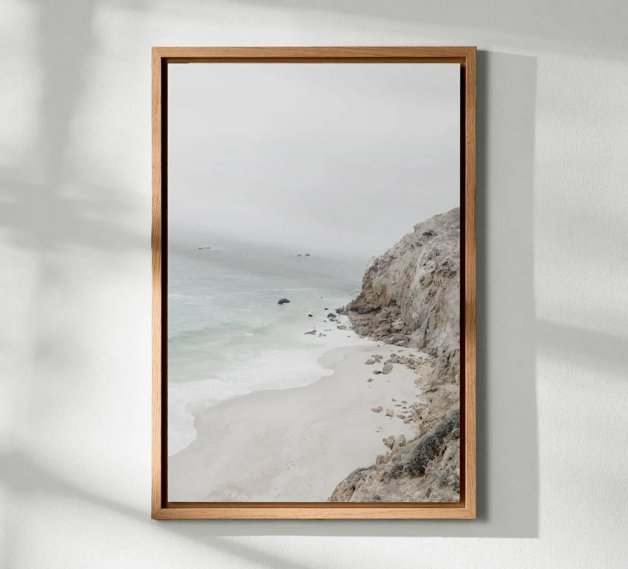 Scogliere e spiaggia costiera alluminio dibond da Indigo Tides Art