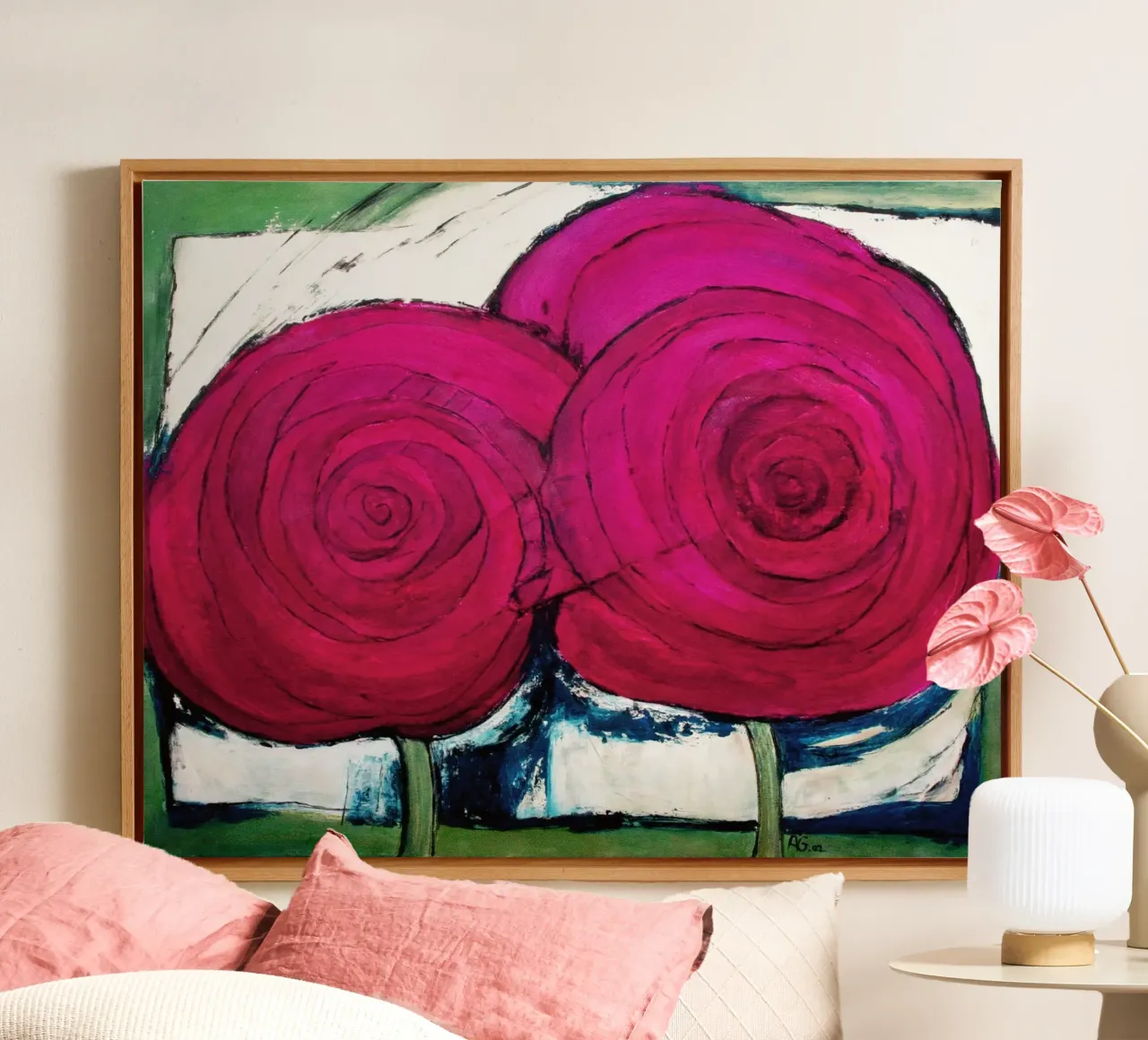 Due rose in rosa tela con Cornice a cassetta da Anita Gewald