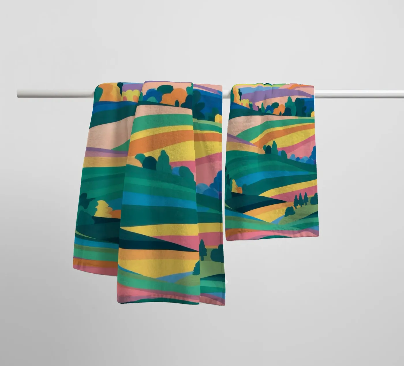 Prismatische patchworkvelden badhanddoek van Reds Jays