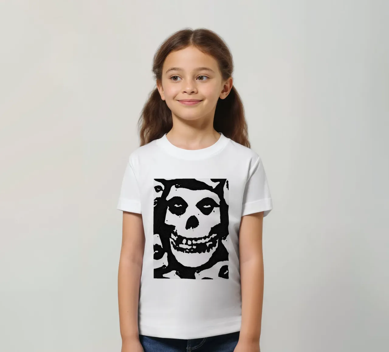 misfits band logo kids t-shirt by vanhesling