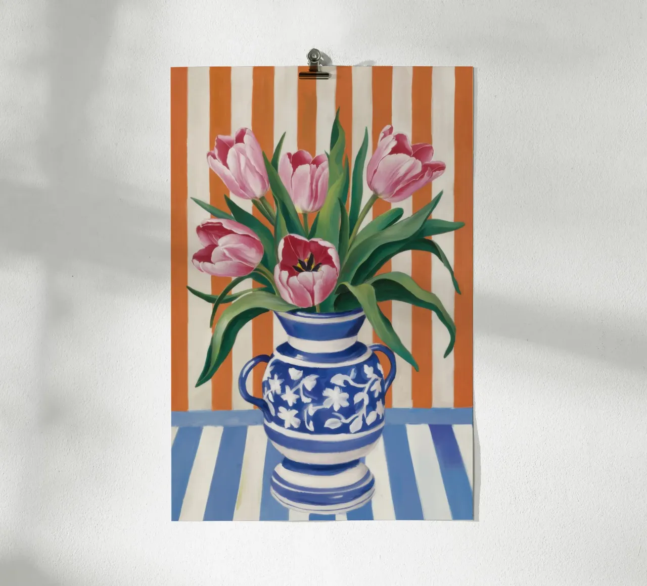 Tulipano di porcellana Grace poster con telaio in legno da Dream Gesso