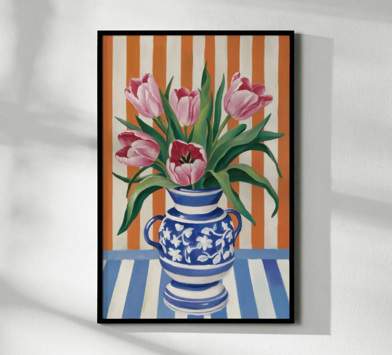 Tulipano di porcellana Grace poster con telaio in legno da Dream Gesso