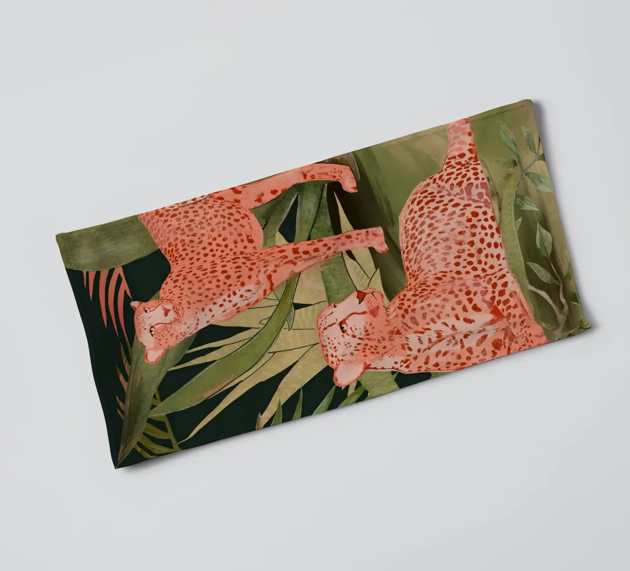 Tropische Geparden Handtuch von ThingDesign