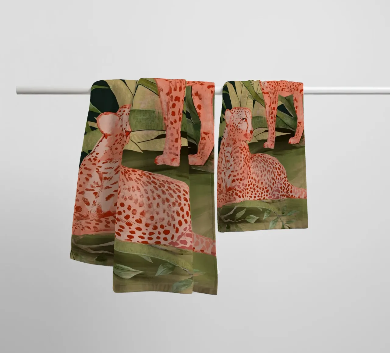 Tropische Geparden Handtuch von ThingDesign